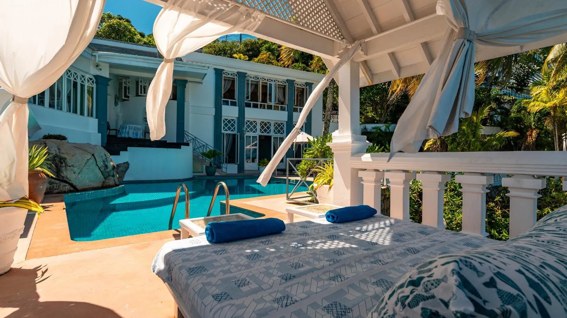 Blue Rhapsody Villa Glacis